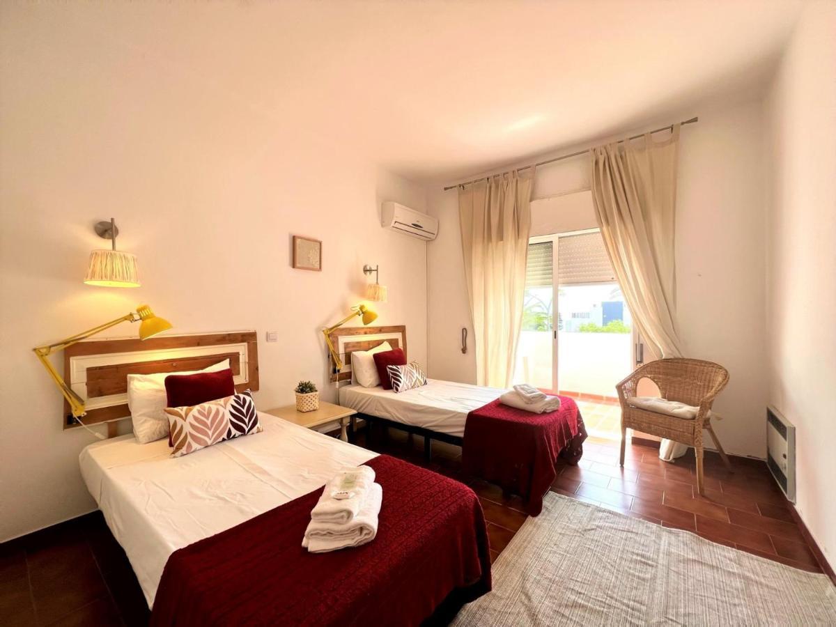 Appartamento Armacao De Pera Twins 2 With Pool By Homing Esterno foto
