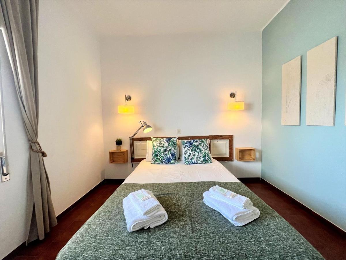 Appartamento Armacao De Pera Twins 2 With Pool By Homing Esterno foto